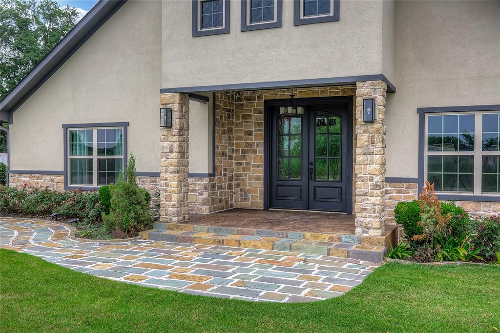 661 Majors Drive