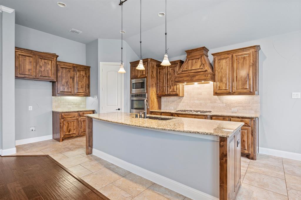 The Highlands At Trophy Club N - Residential