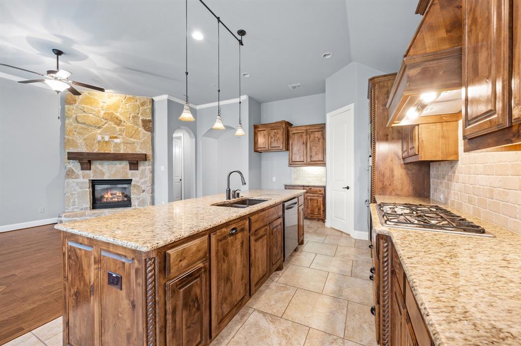 The Highlands At Trophy Club N - Residential