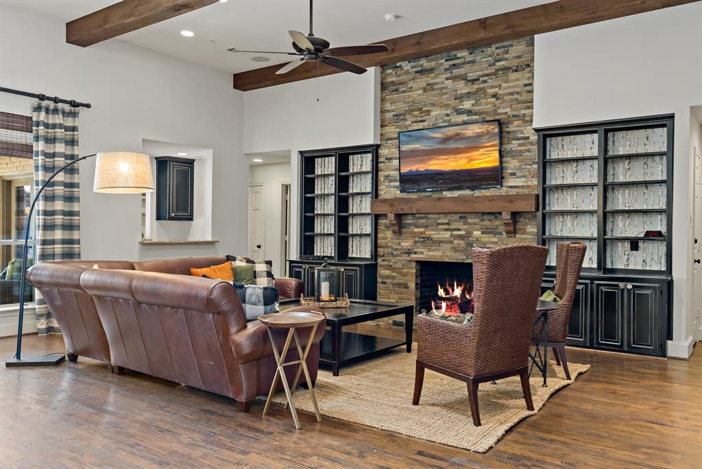 Willow Bend Lakes Ph Four - Residential