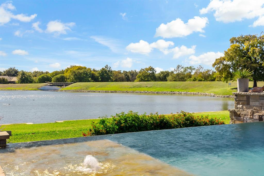 Willow Bend Lakes Ph Four - Residential