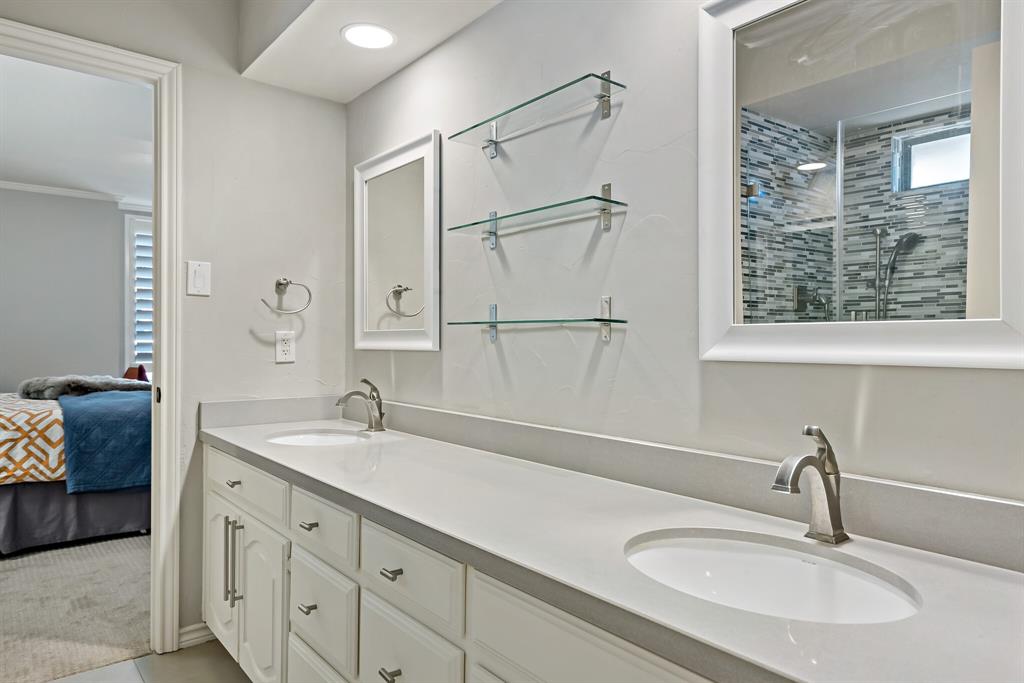 Willow Bend Lakes Ph Four - Residential