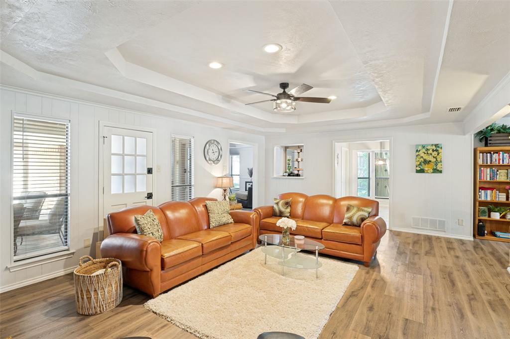 2413 Pearwood Court