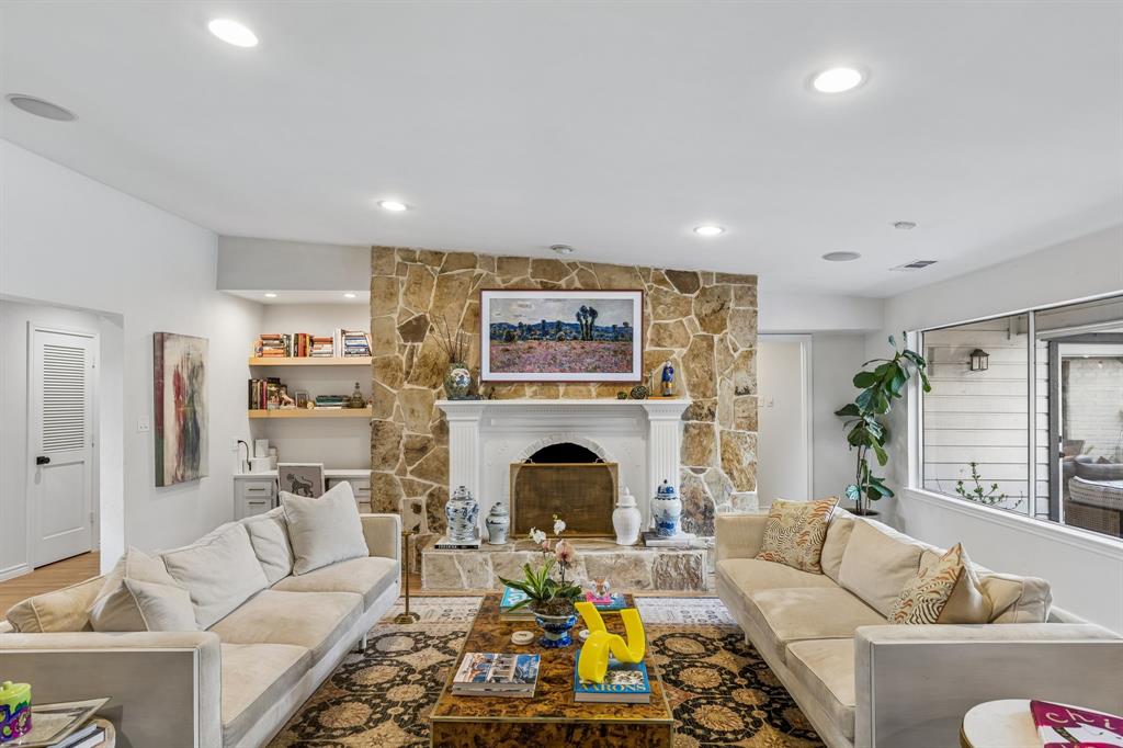 7616 Tory Sound Drive