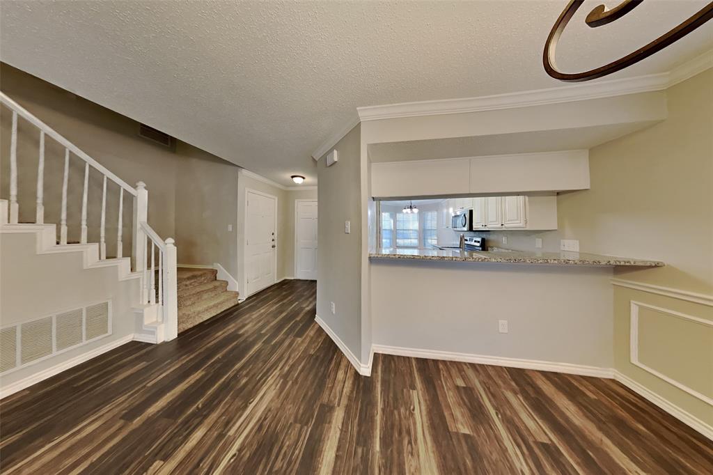 626 Dove Creek Circle