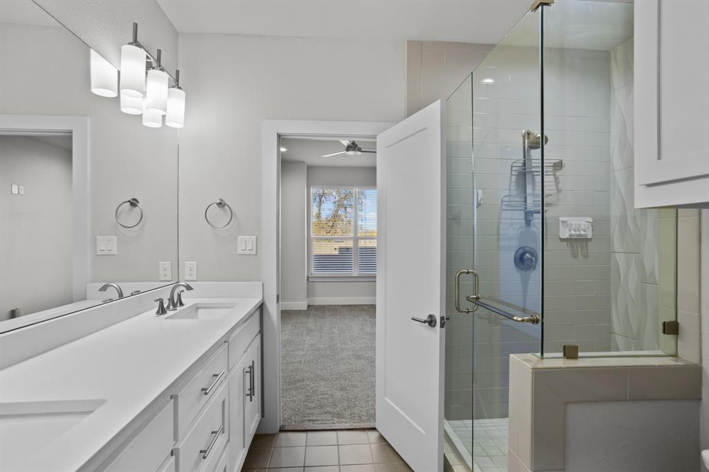 Live Oak Ph 2 Bldg 3 - Residential