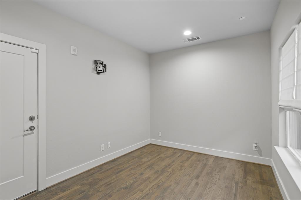 Live Oak Ph 2 Bldg 3 - Residential