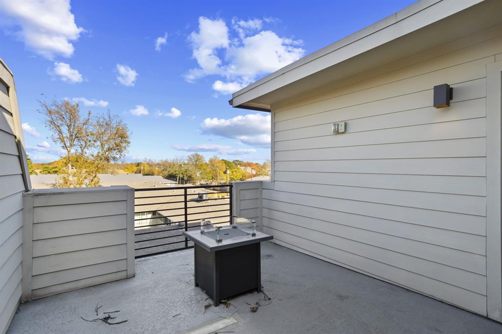 Live Oak Ph 2 Bldg 3 - Residential