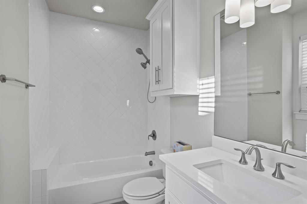 Live Oak Ph 2 Bldg 3 - Residential