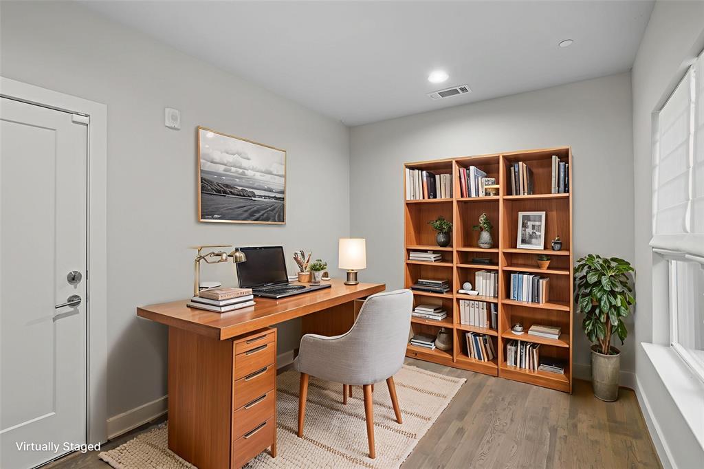 Live Oak Ph 2 Bldg 3 - Residential