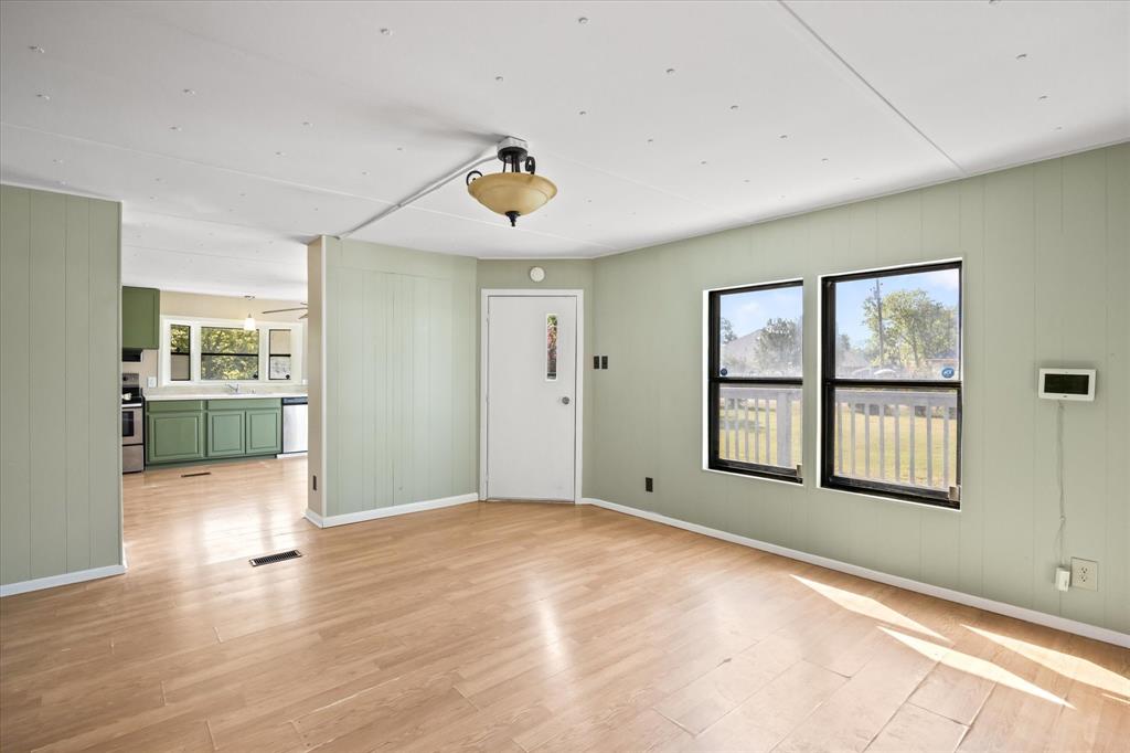 Canyon Creek III - Residential