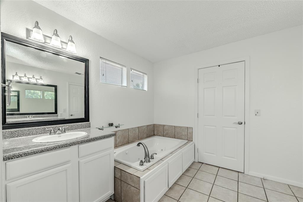 Shorewood Park Estates - Residential