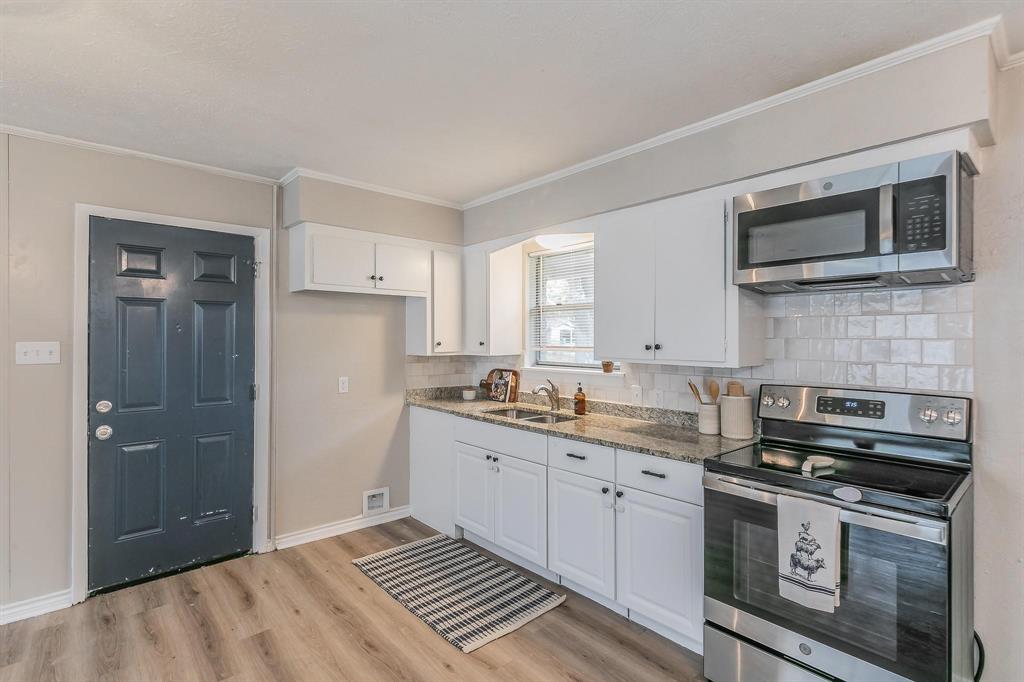 Hobby Hwy - Residential