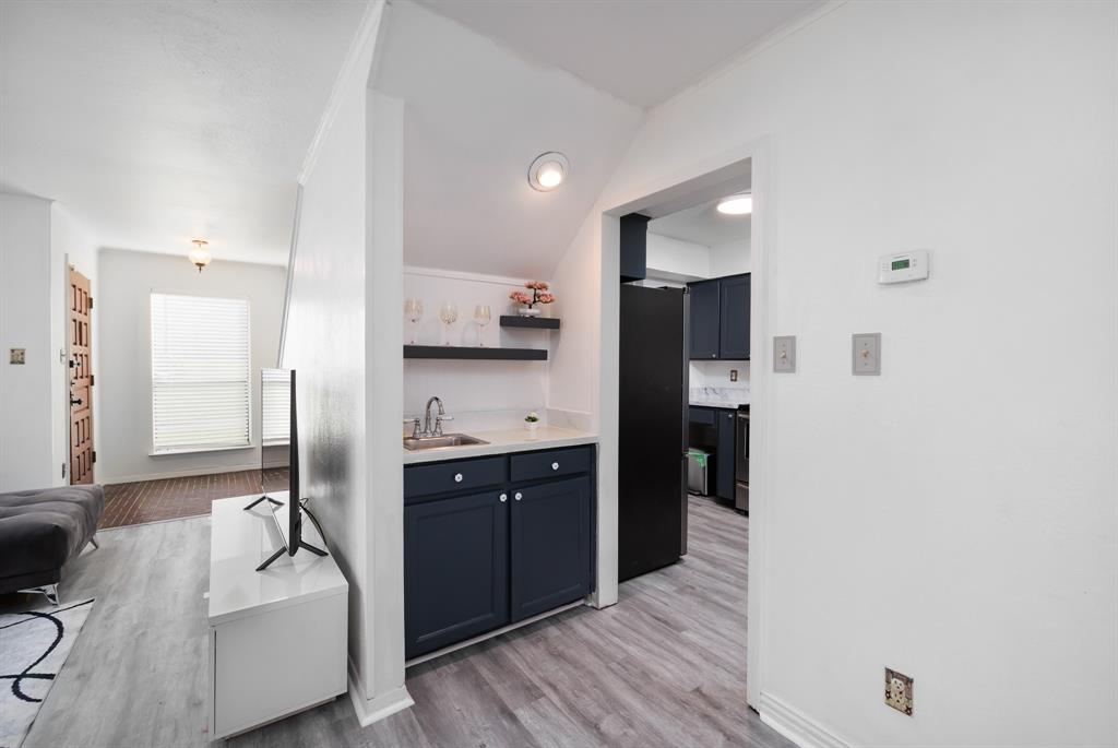 2405 Long Ridge Lane