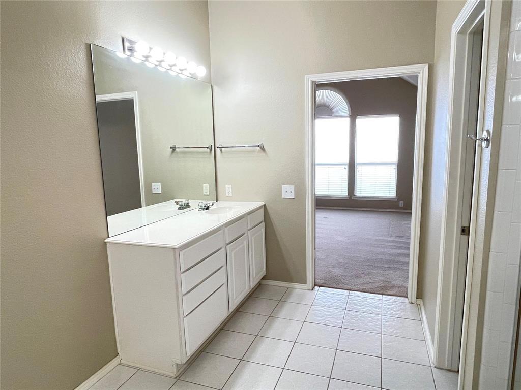 Lakes Of Preston Vineyards Ph 3 - Residential Lease