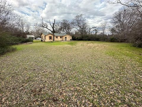 A home in Azle