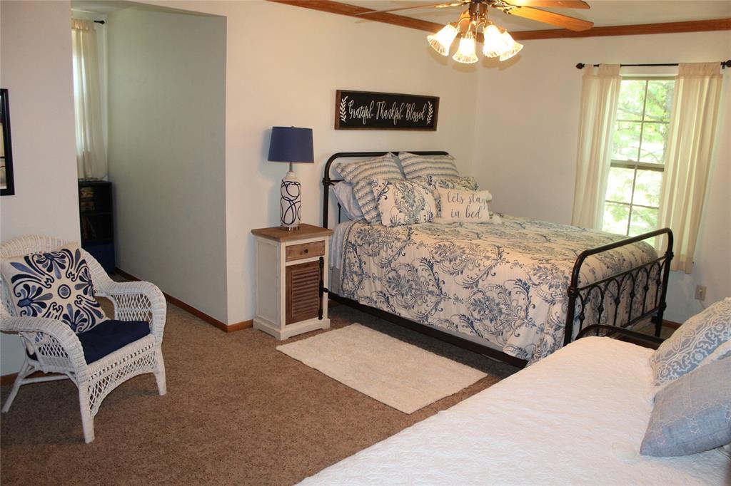 Lake Oaks - Residential