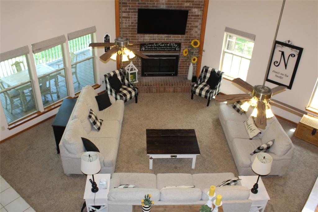 Lake Oaks - Residential