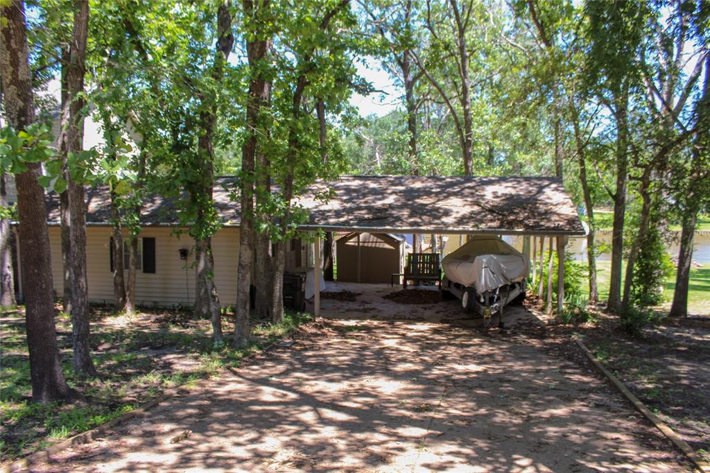 Lake Oaks - Residential