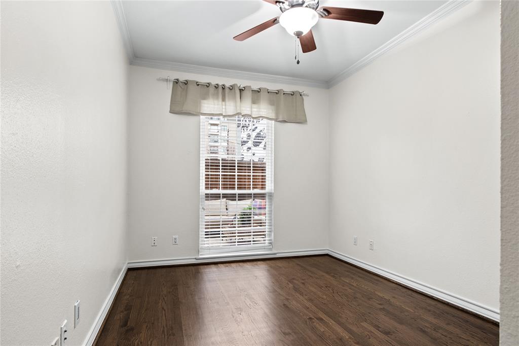 Bois Du Chene Condos - Residential