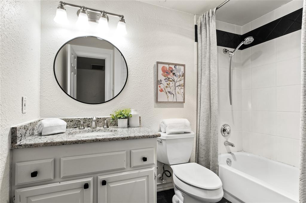 Bois Du Chene Condos - Residential