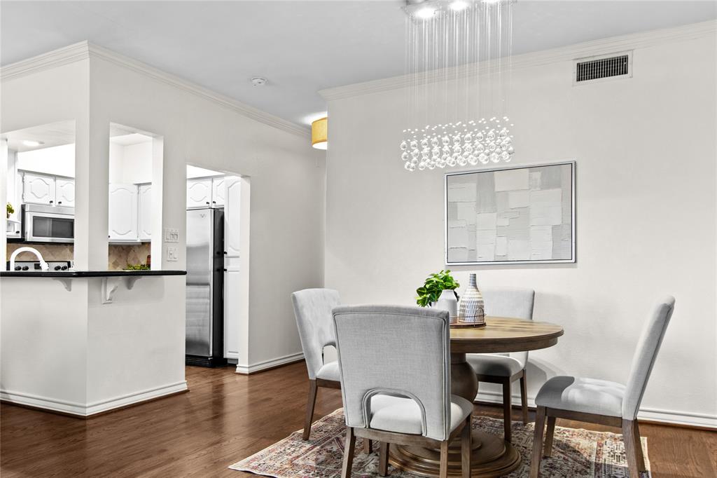 Bois Du Chene Condos - Residential