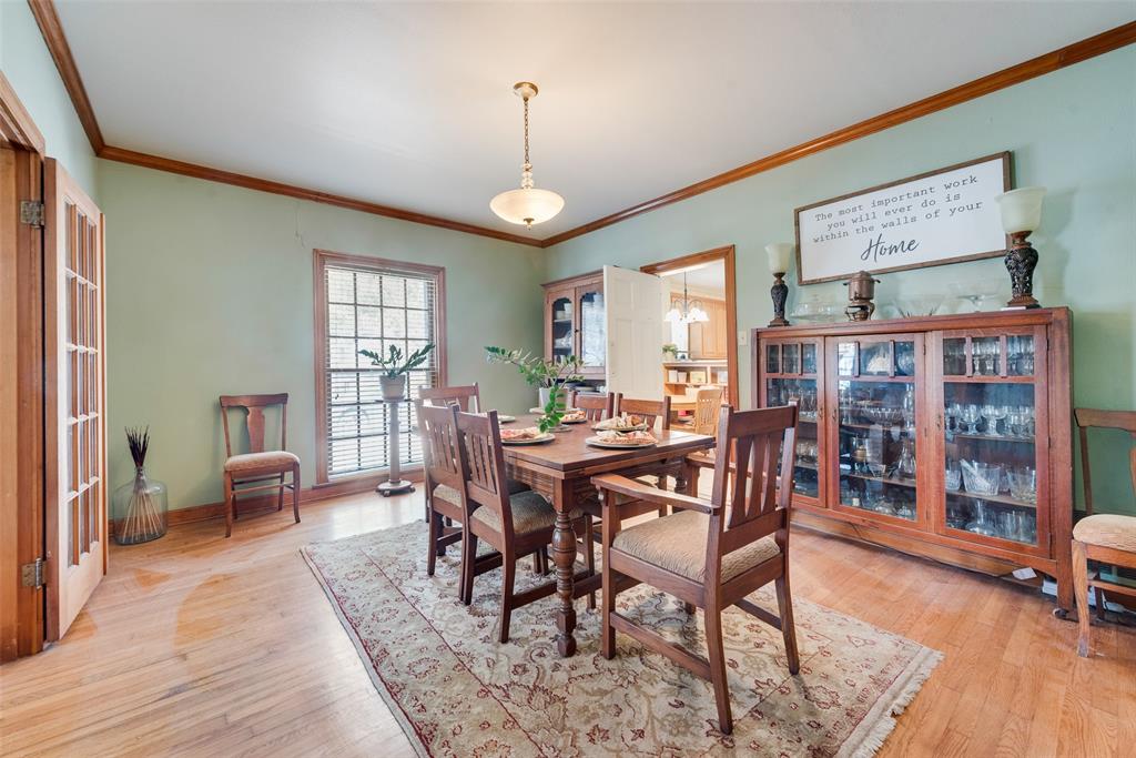 233 E High Street