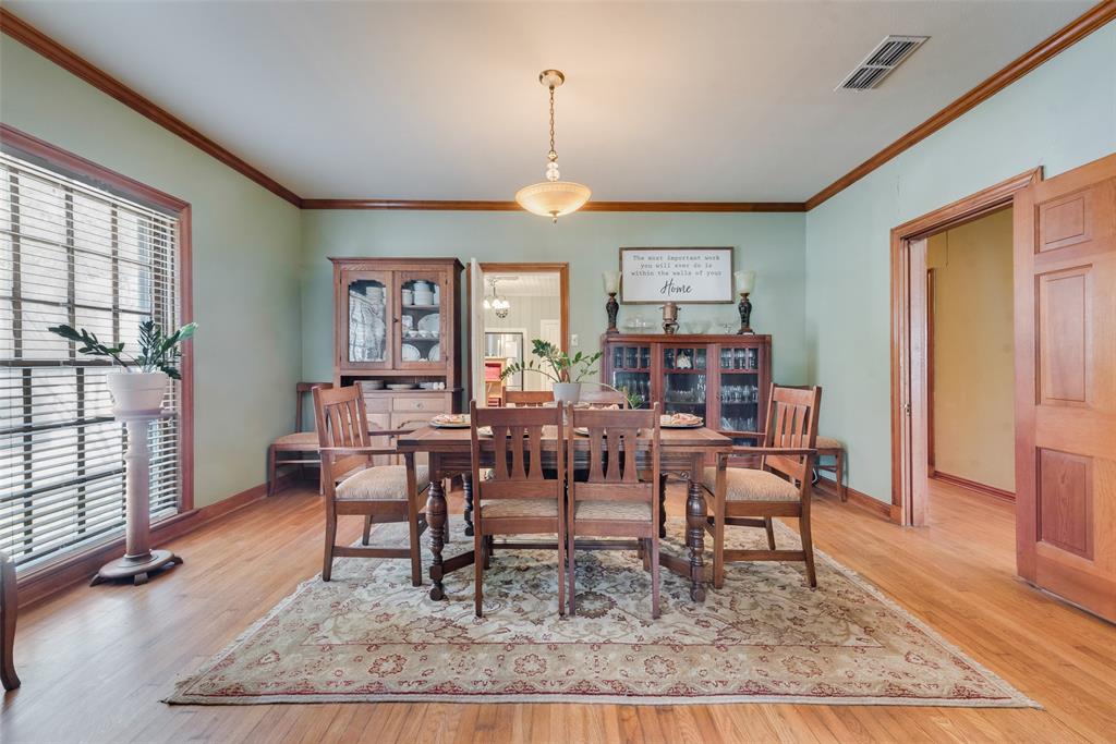 233 E High Street