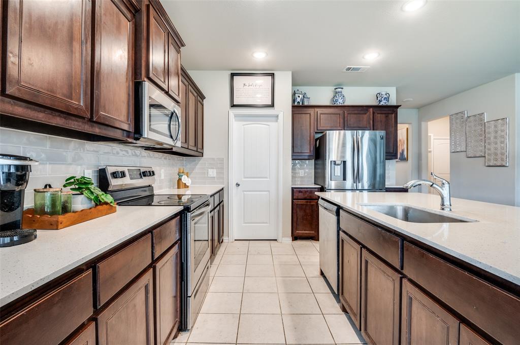 Sleepy Hollow Manor Un IV - Residential