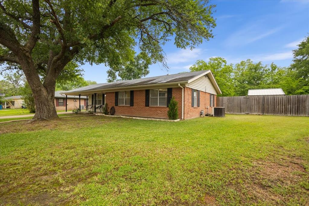 2304 Kaynell Drive