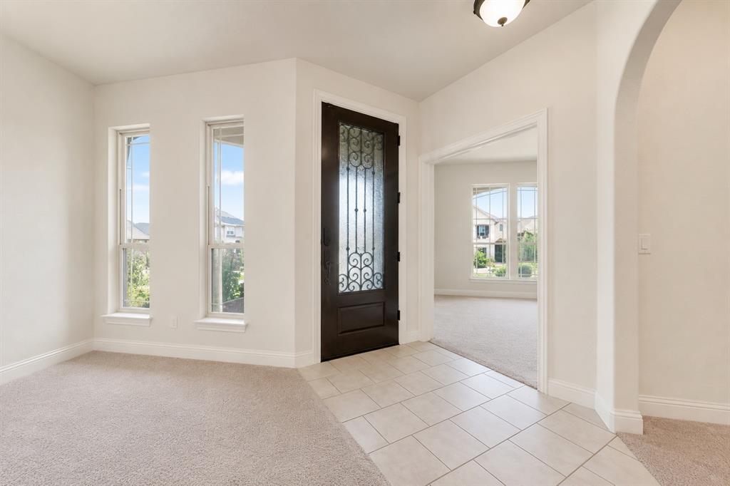 1017 Vista Lane