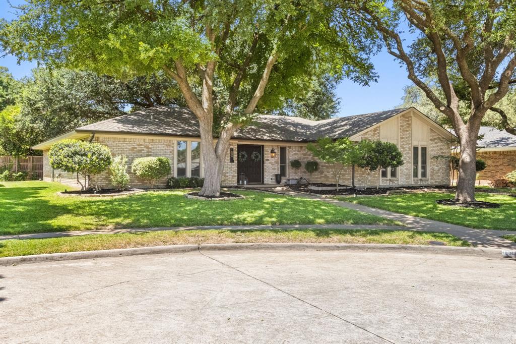 1809 Mercedes Place
