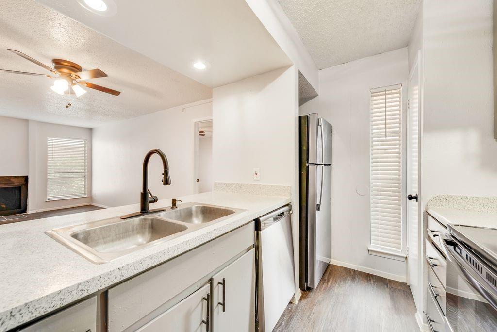 Woodhaven Condo - Residential