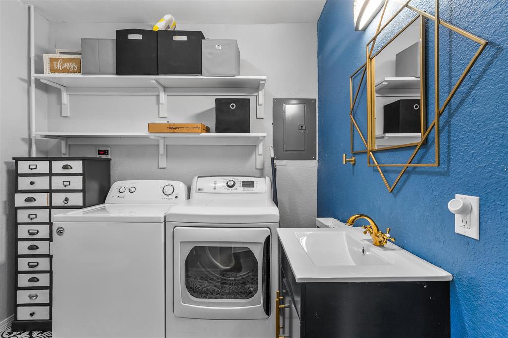 Windsor Place Add - Residential