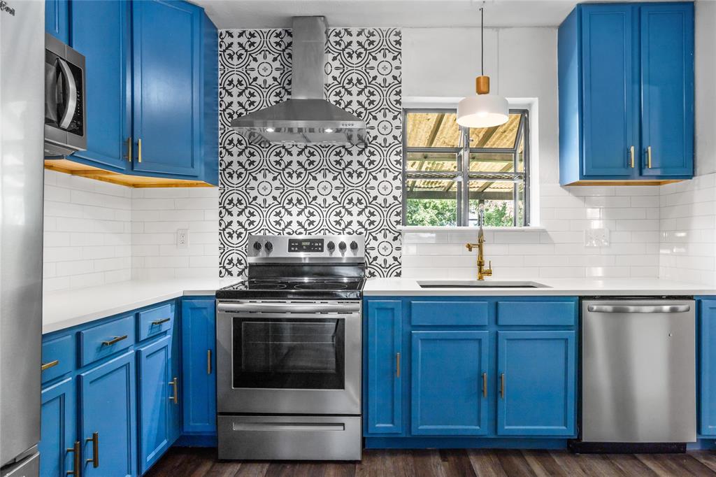 Windsor Place Add - Residential