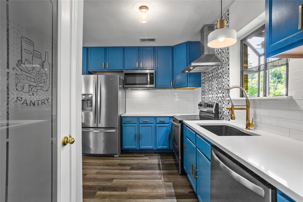 Windsor Place Add - Residential