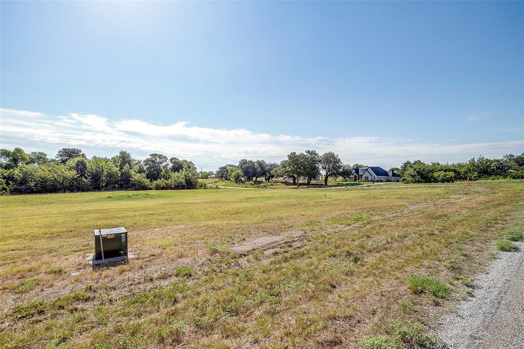 Greyhound Landing - Land