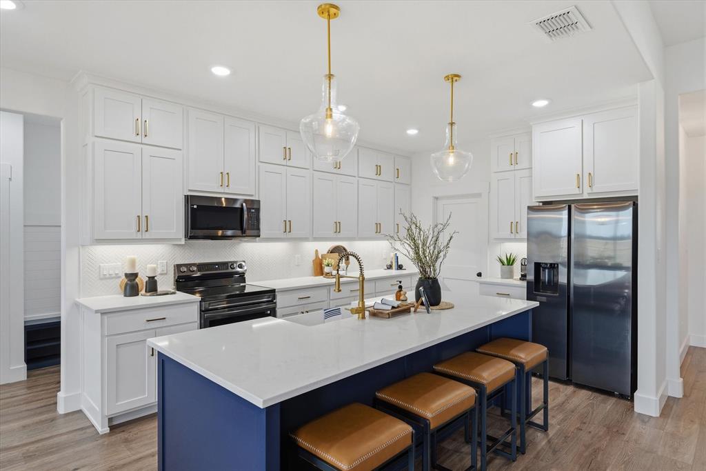 Toon Ranch - Residential