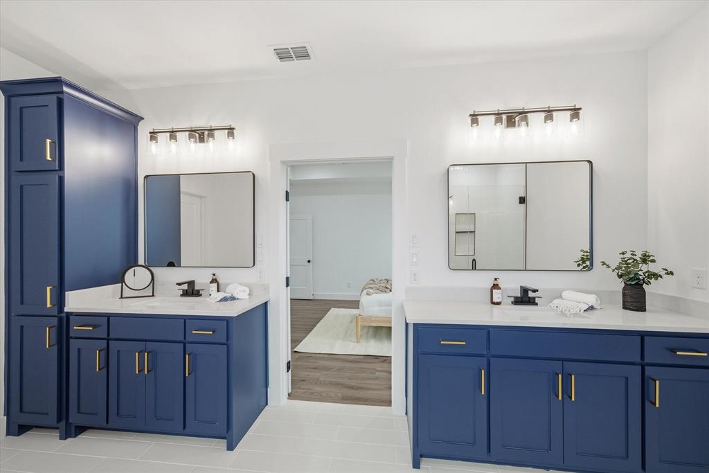 Toon Ranch - Residential