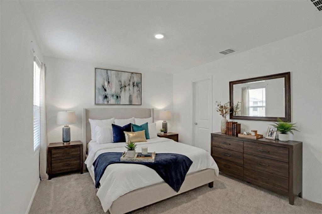 Mobberly Farms Ph 1 - Residential Lease