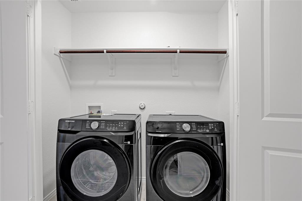 Mobberly Farms Ph 1 - Residential Lease