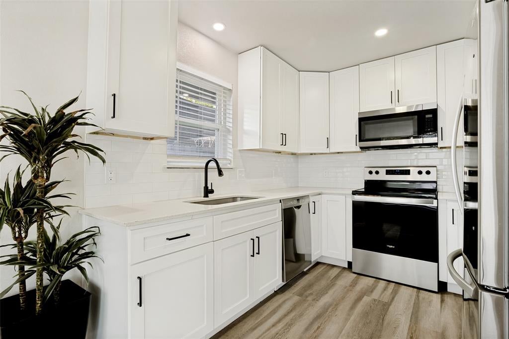7114 Timberline Drive