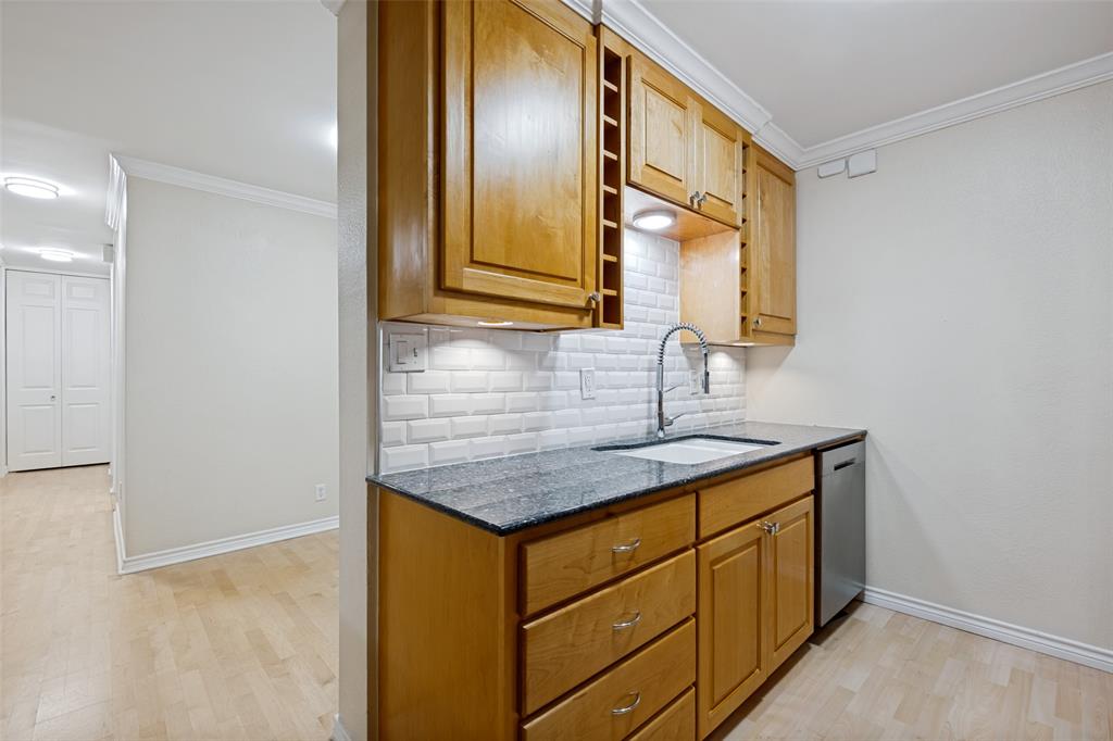 Twenty-One Turtle Creek Condos - Residential