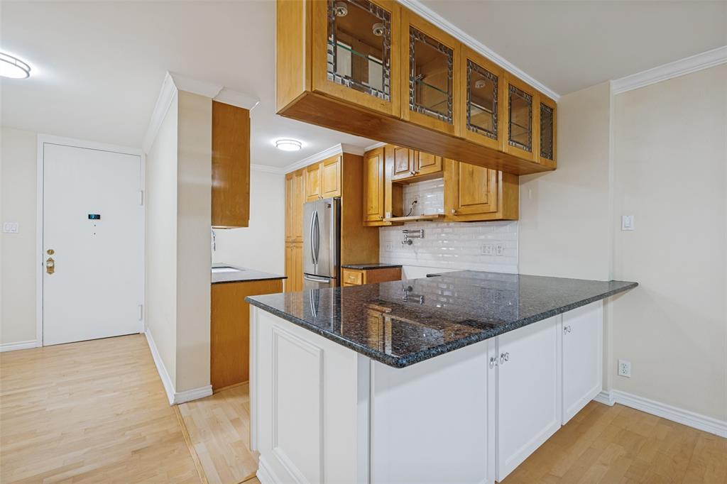 Twenty-One Turtle Creek Condos - Residential