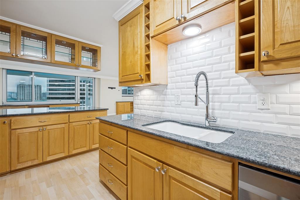 Twenty-One Turtle Creek Condos - Residential
