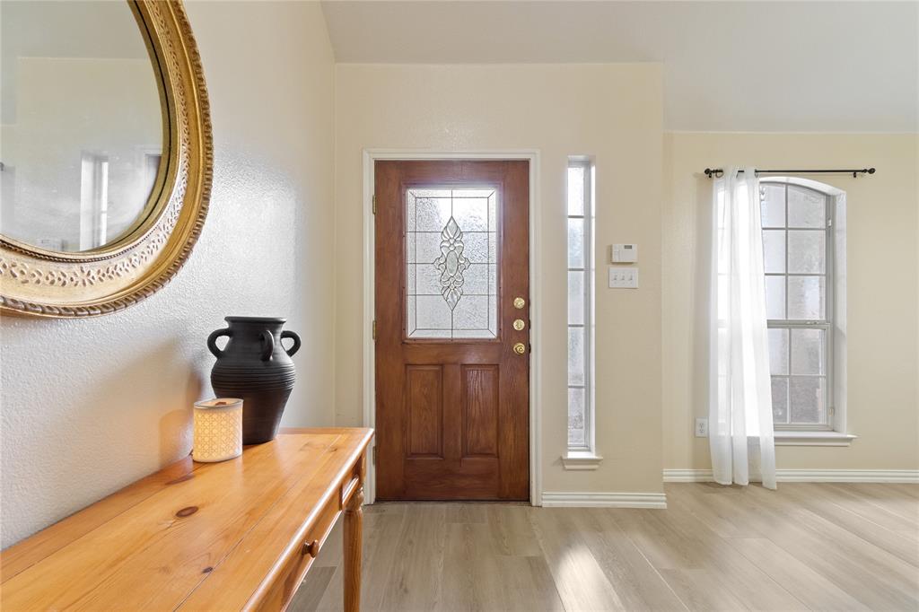 2779 Sunvalley Drive