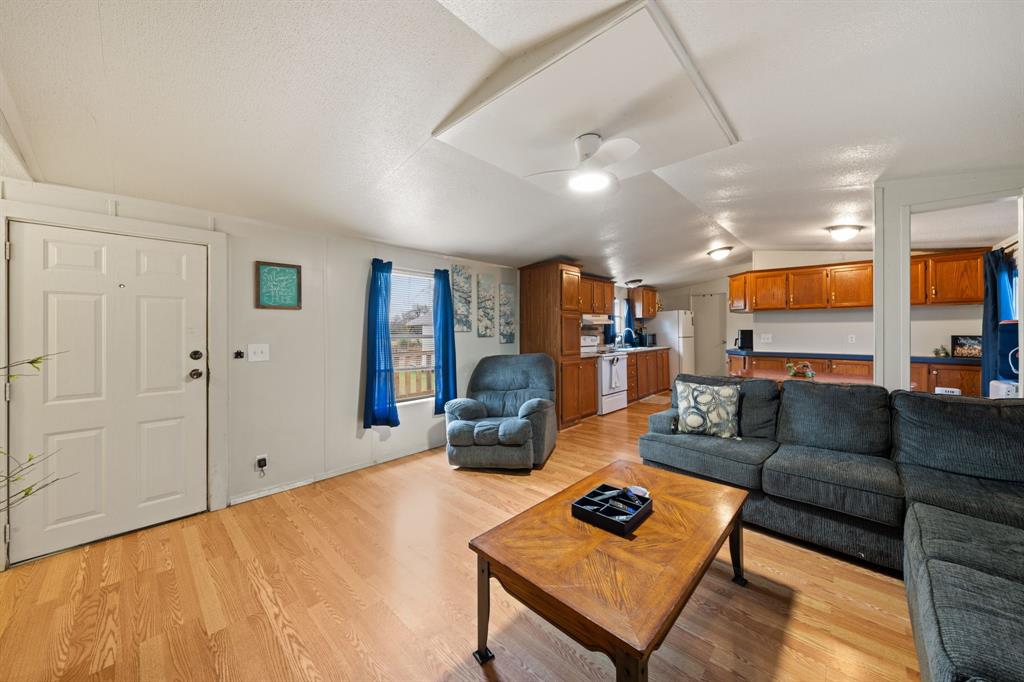 Lakeshore Estates - Residential