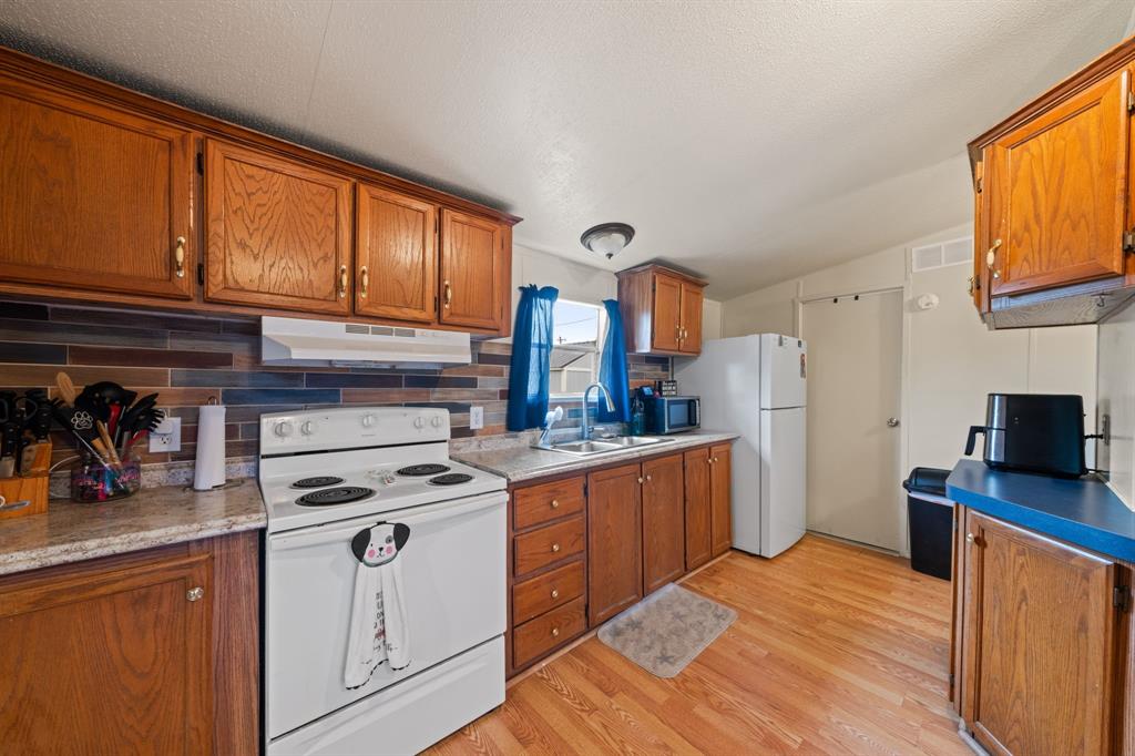 Lakeshore Estates - Residential