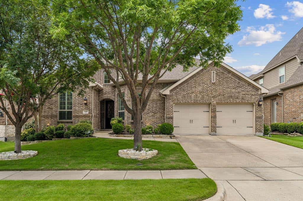 Photo of 329 Hitch Wagon Drive, McKinney, TX 75071 (MLS # 21320648)