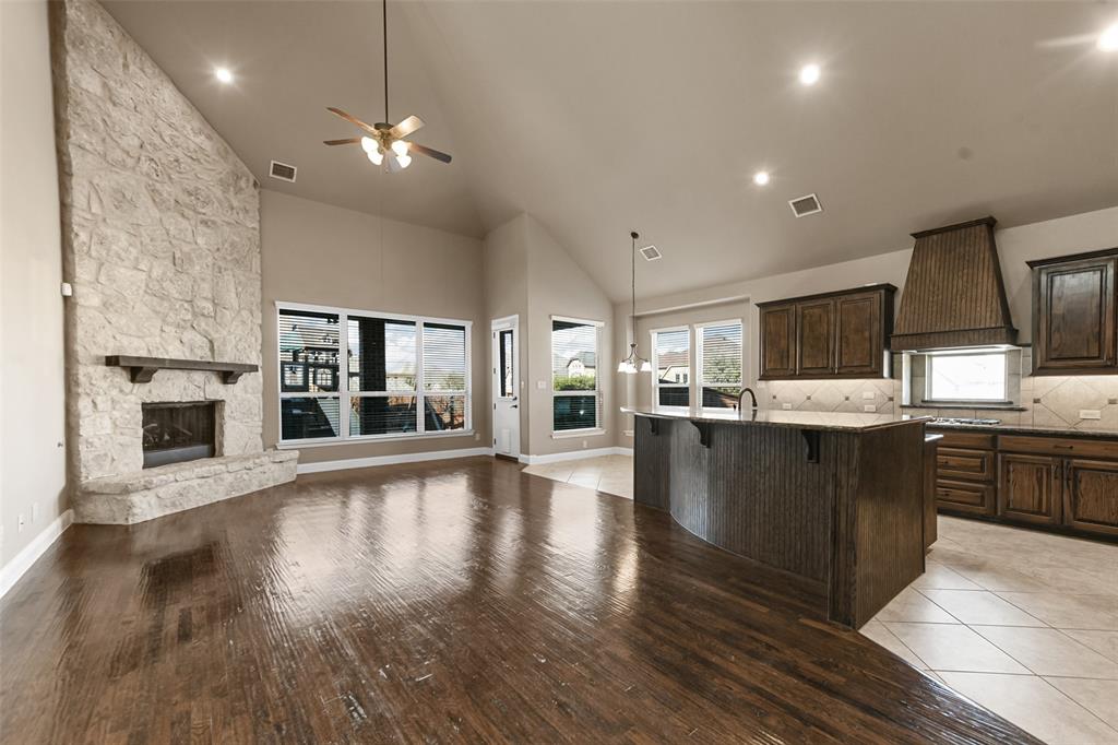 Kendall of Lantana - Residential